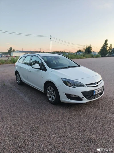 Opel Astra 2014, kuva 1/11