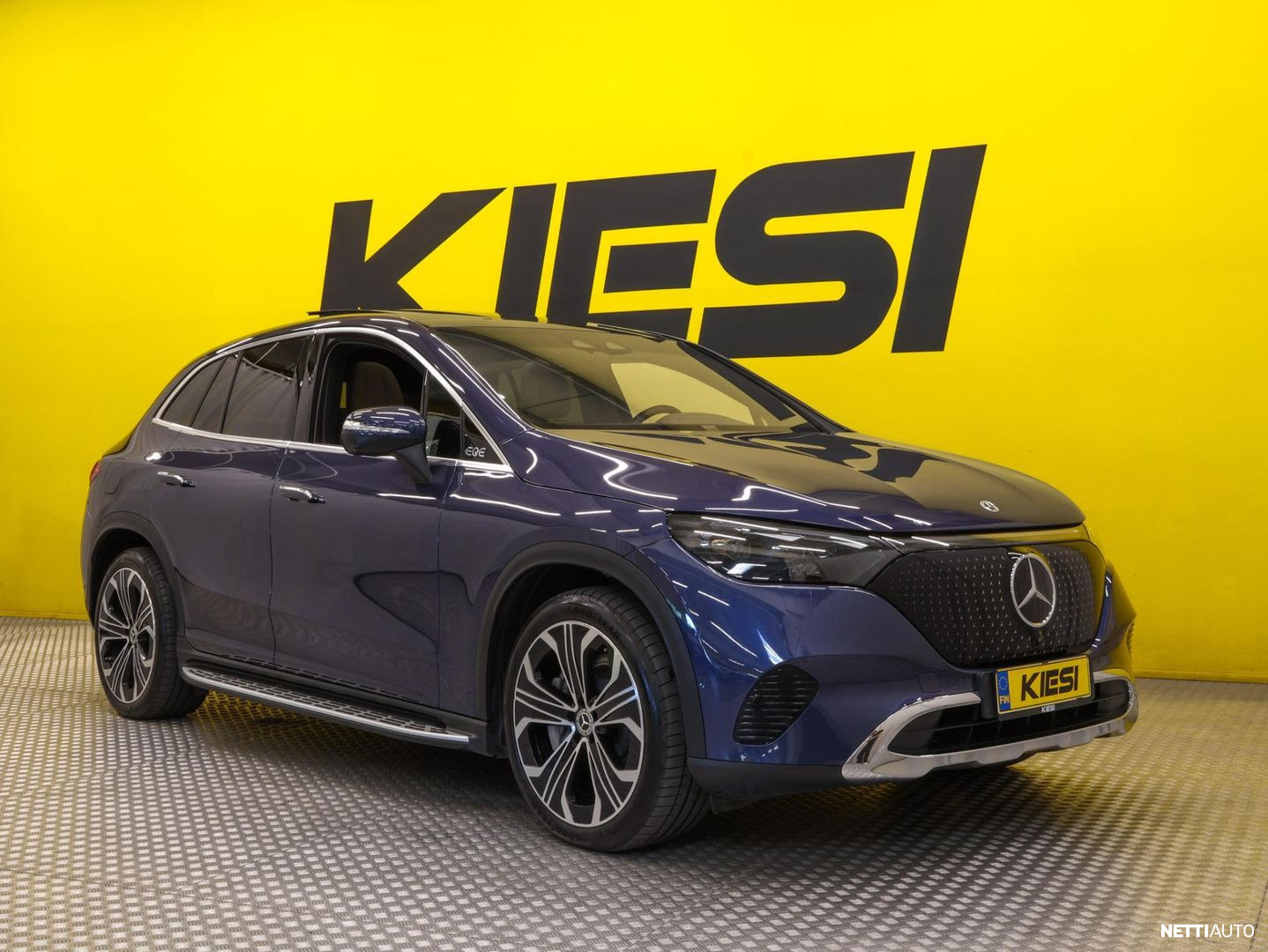 Mercedes-Benz EQE SUV