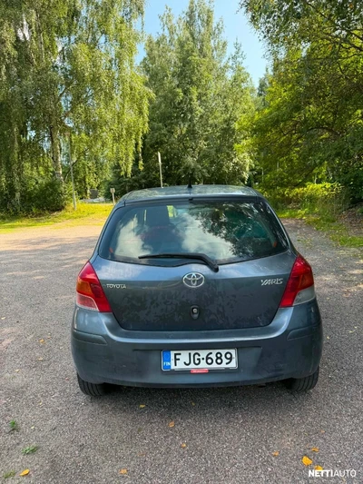 Toyota Yaris 1,4 D-4D DPF Linea Sol 5ov 2009, kuva 4/7