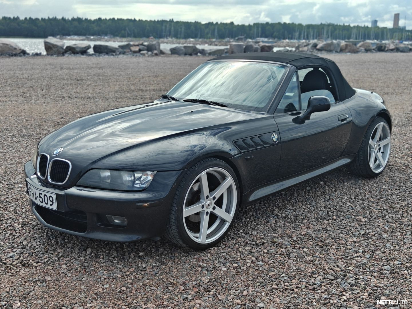 BMW Z3 1998, kuva 1/37
