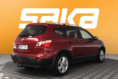 Nissan Qashqai+2 2,0L Acenta 4WD CVT 7-P 2012, kuva 7/10