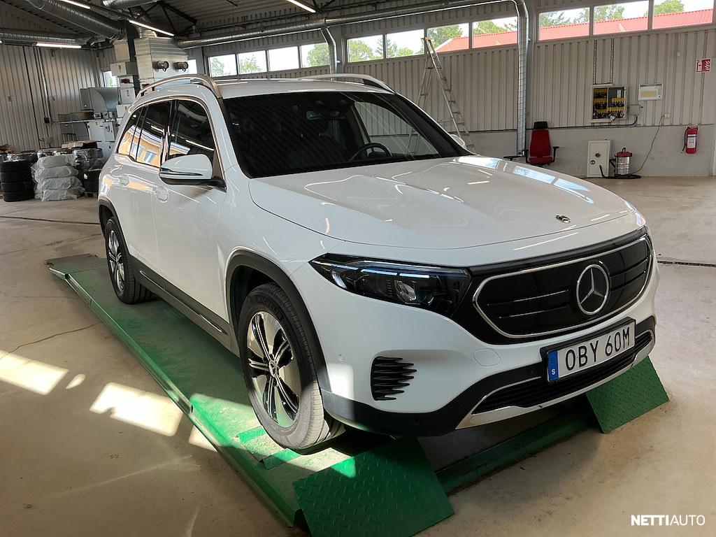 Mercedes-Benz EQB