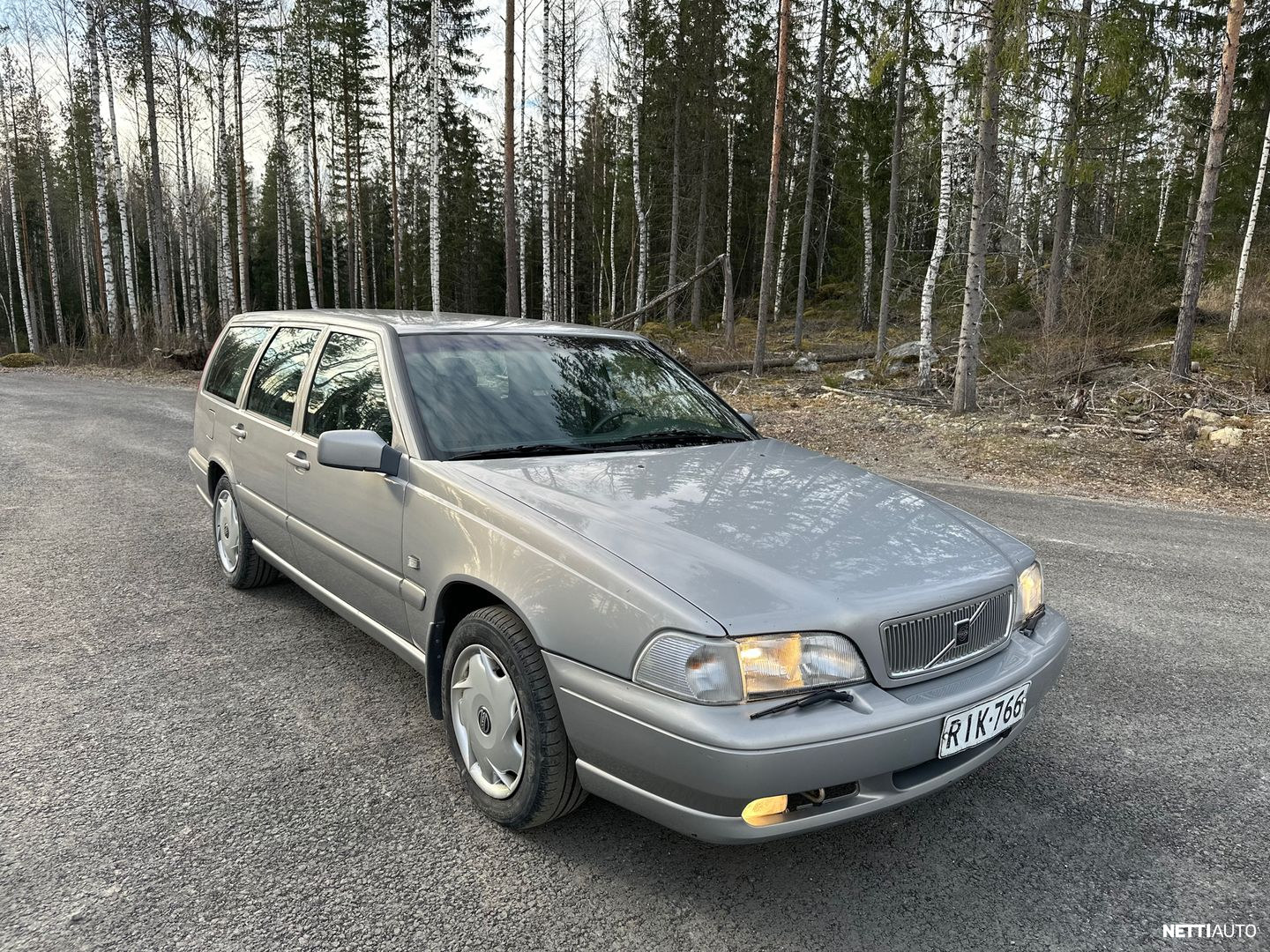 Volvo V70