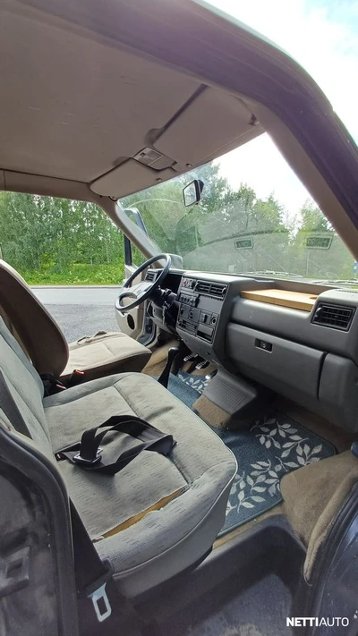 Volkswagen Transporter 1992, photo 2/11
