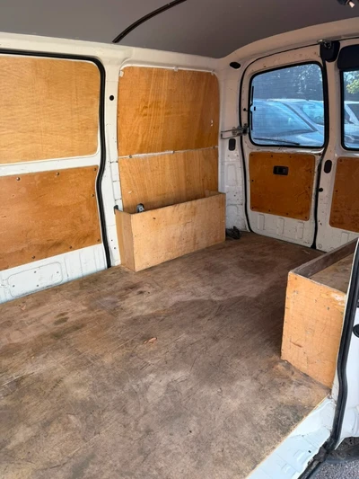 Toyota Hiace LYHYT, ILMASTOITU. 2+2+2 2007, kuva 7/16