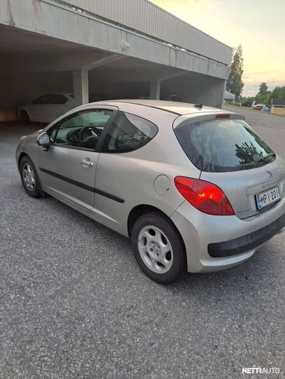 Peugeot 207 2007, kuva 4/11