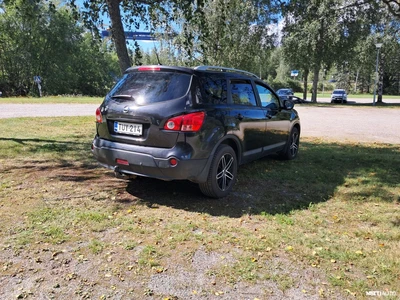 Nissan Qashqai+2 2009, photo 3/10