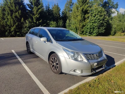 Toyota Avensis 2011, kuva 1/7