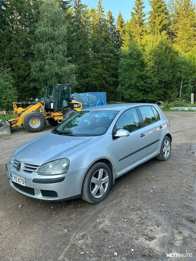 Volkswagen Golf 2004, photo 5/9