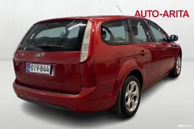 Ford Focus 2010, kuva 5/10