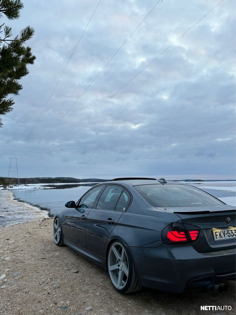 BMW 325