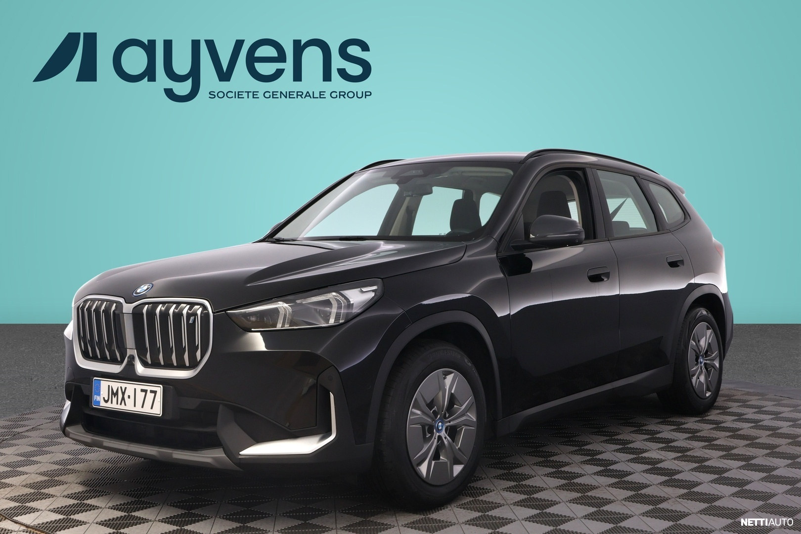 BMW iX1