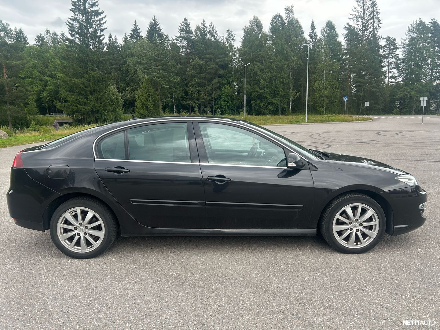 Renault Laguna 2011, photo 7/35