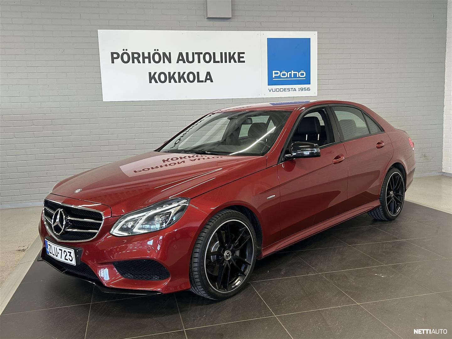 Mercedes-Benz E