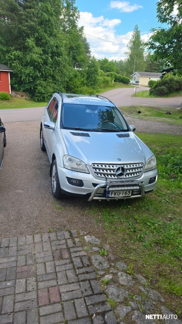 Mercedes-Benz ML
