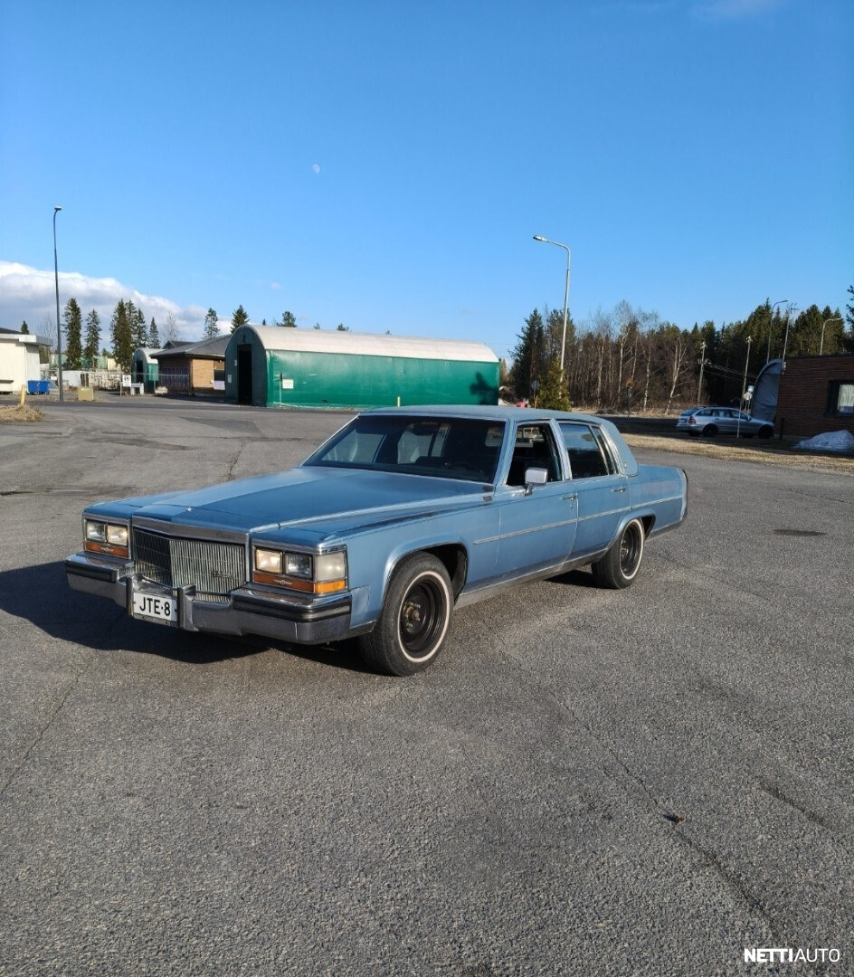 Cadillac Brougham