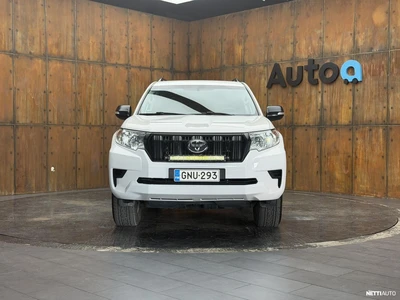 Toyota Land Cruiser 2019, photo 3/22