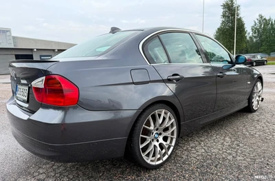BMW 325 2005, kuva 7/17