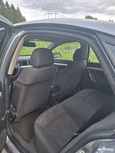 Opel Vectra 2005, kuva 6/9