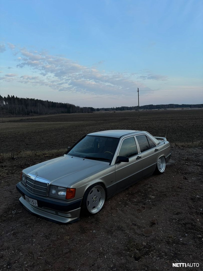 Mercedes-Benz 190