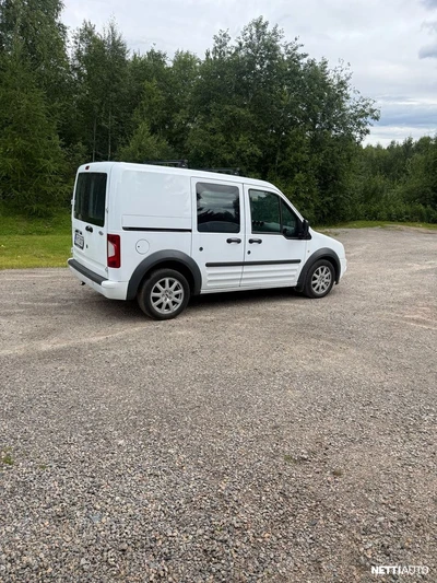 Ford Transit Connect 2011, photo 3/5
