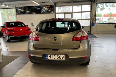 Renault Megane 2012, photo 3/8