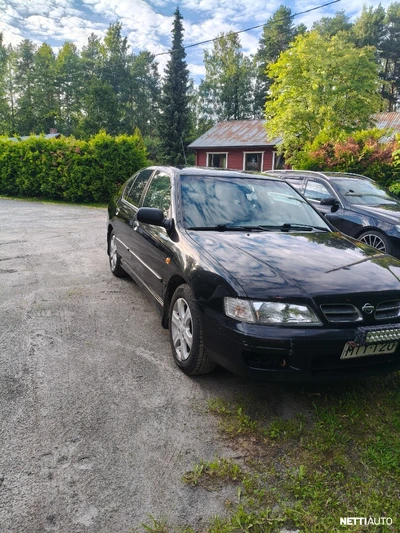 Nissan Primera 2.0 sri 1999, kuva 4/8