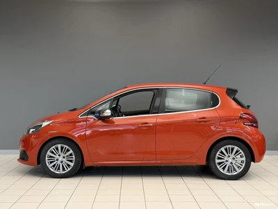 Peugeot 208 2016, kuva 5/18