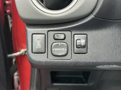 Toyota Yaris 1,4 D-4D DPF Active 5ov 2013, kuva 7/15