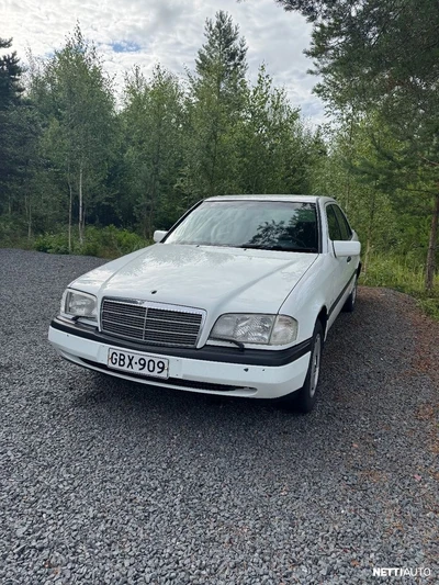Mercedes-Benz C 220 1996, photo 1/16