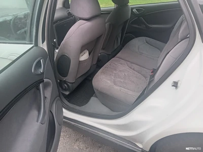 Citroen C5 C5 Hatchback 2005, kuva 6/10