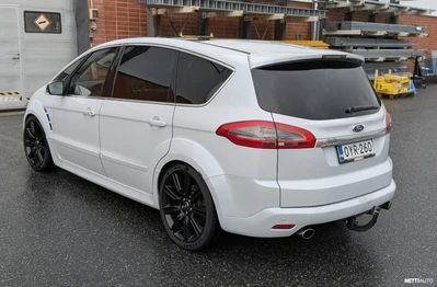 Ford S-MAX 2011, kuva 2/9