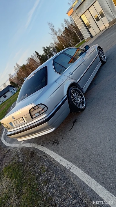 BMW 740 1996, photo 4/13