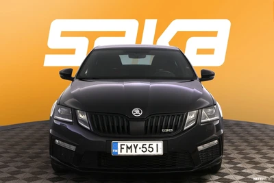 Skoda Octavia 2,0 TDI 184 RS 2018, photo 2/38
