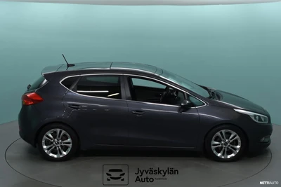 Kia Ceed 1,6 TX 5D DCT A/T 2012, photo 3/22