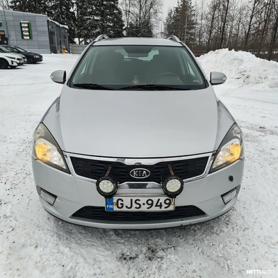 Kia Ceed 2011, kuva 1/9