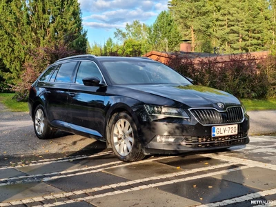 Skoda Superb 2016, photo 1/24