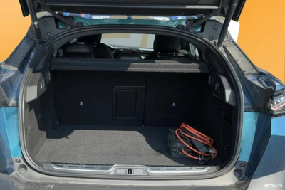 Peugeot 408 2023, photo 3/6
