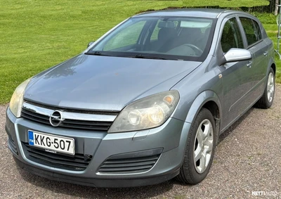 Opel Astra 2007, photo 1/10