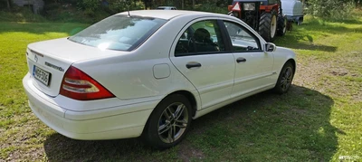 Mercedes-Benz C 200 C200 Kompressor 2000, kuva 3/10
