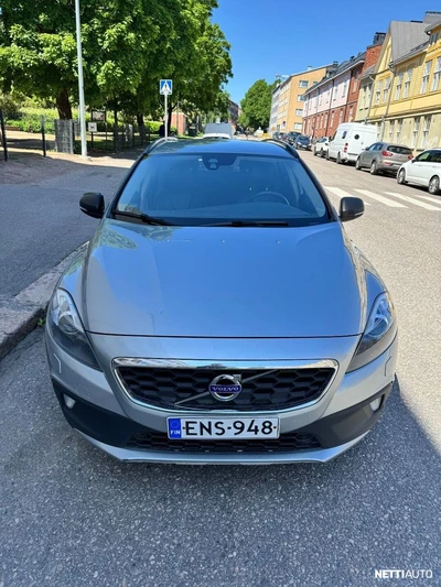 Volvo V40 Cross Country D4 Summum aut 2016, photo 2/13