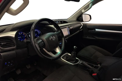 Toyota Hilux 2019, photo 6/25