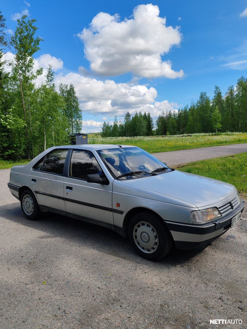 Peugeot 405