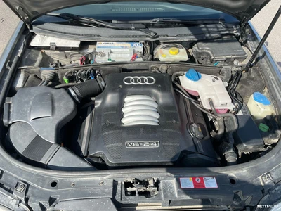 Audi A6 2004, photo 2/9