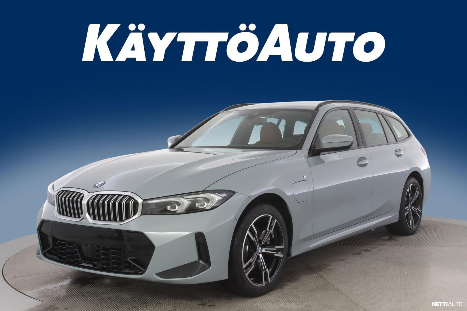 BMW 330