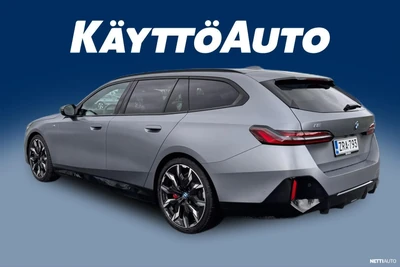 BMW i5 M60 G61 Touring M60 xDrive 2024, photo 6/10