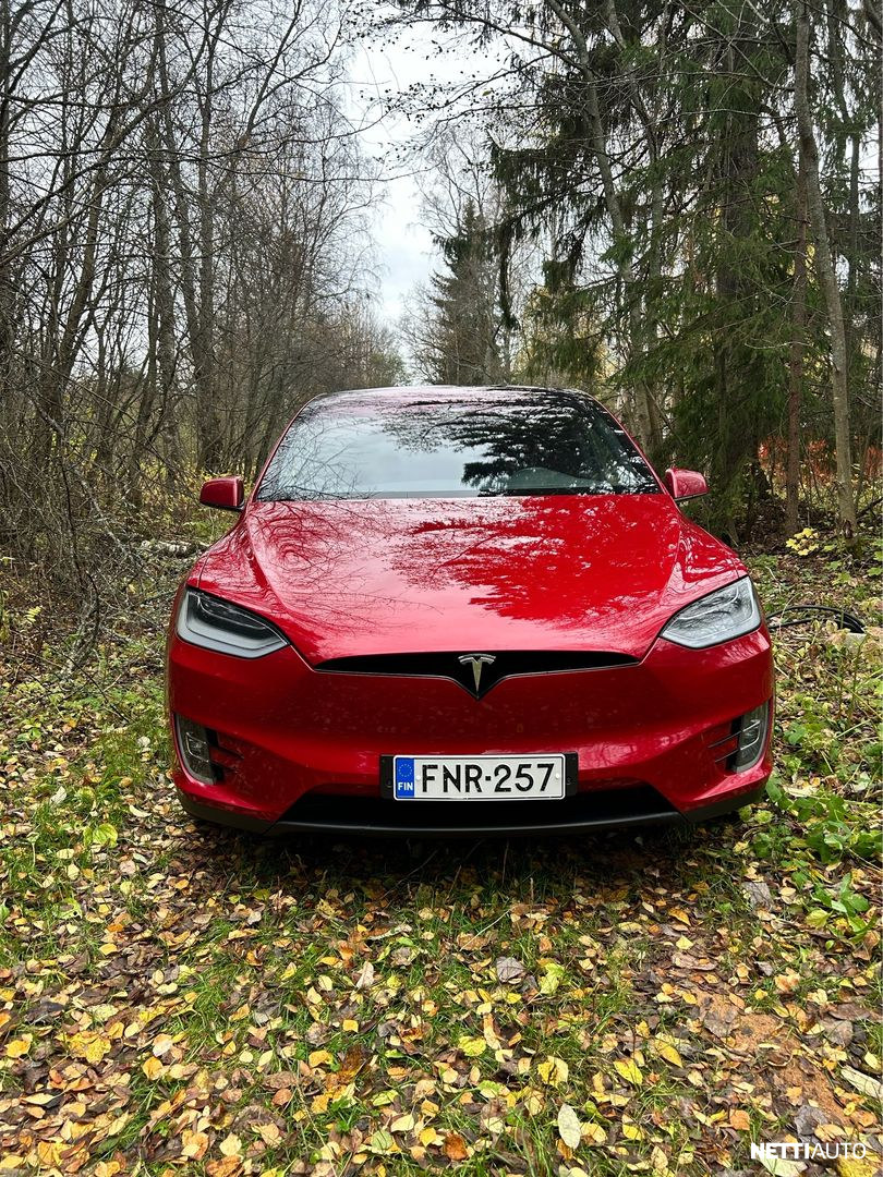 Tesla Model X