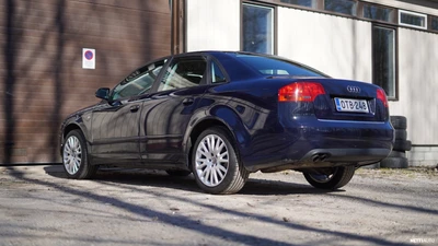 Audi A4 2006, kuva 3/25