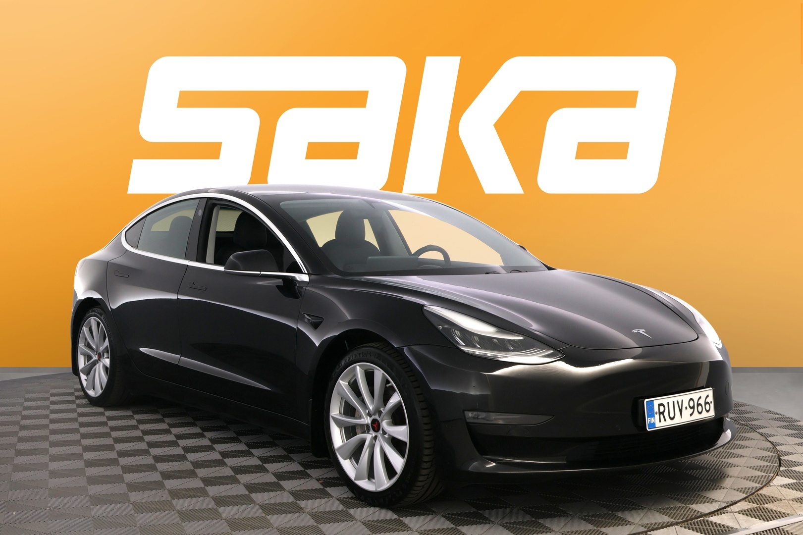 Tesla Model 3 Long-Range Dual Motor AWD