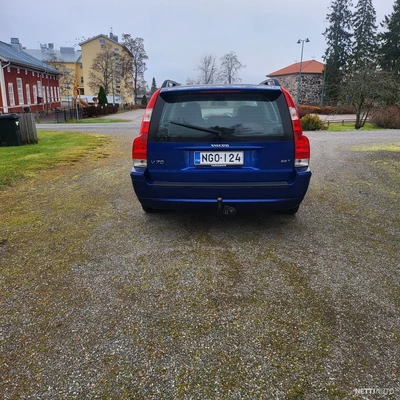 Volvo V70 2.5T Ocean Race Spwagon 5d A 2005, photo 7/22